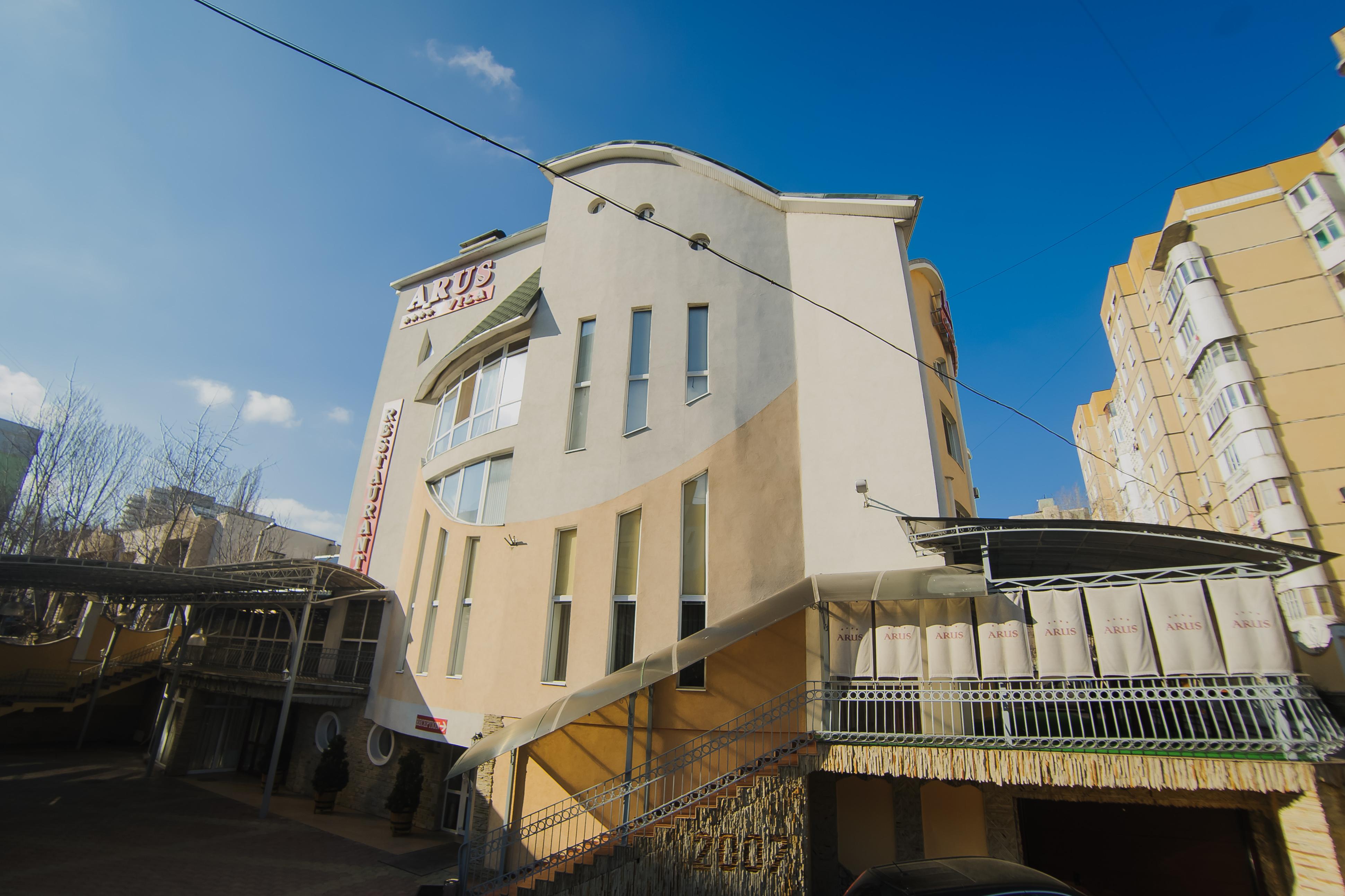 Villa Arus Chisinau Bagian luar foto
