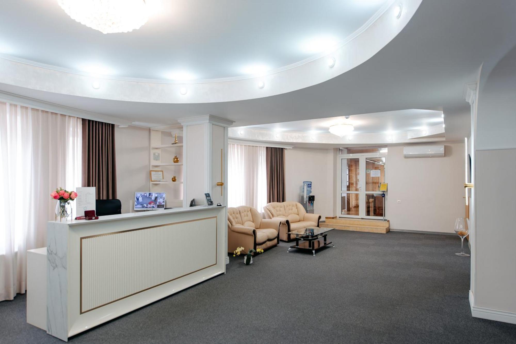 Villa Arus Chisinau Bagian luar foto