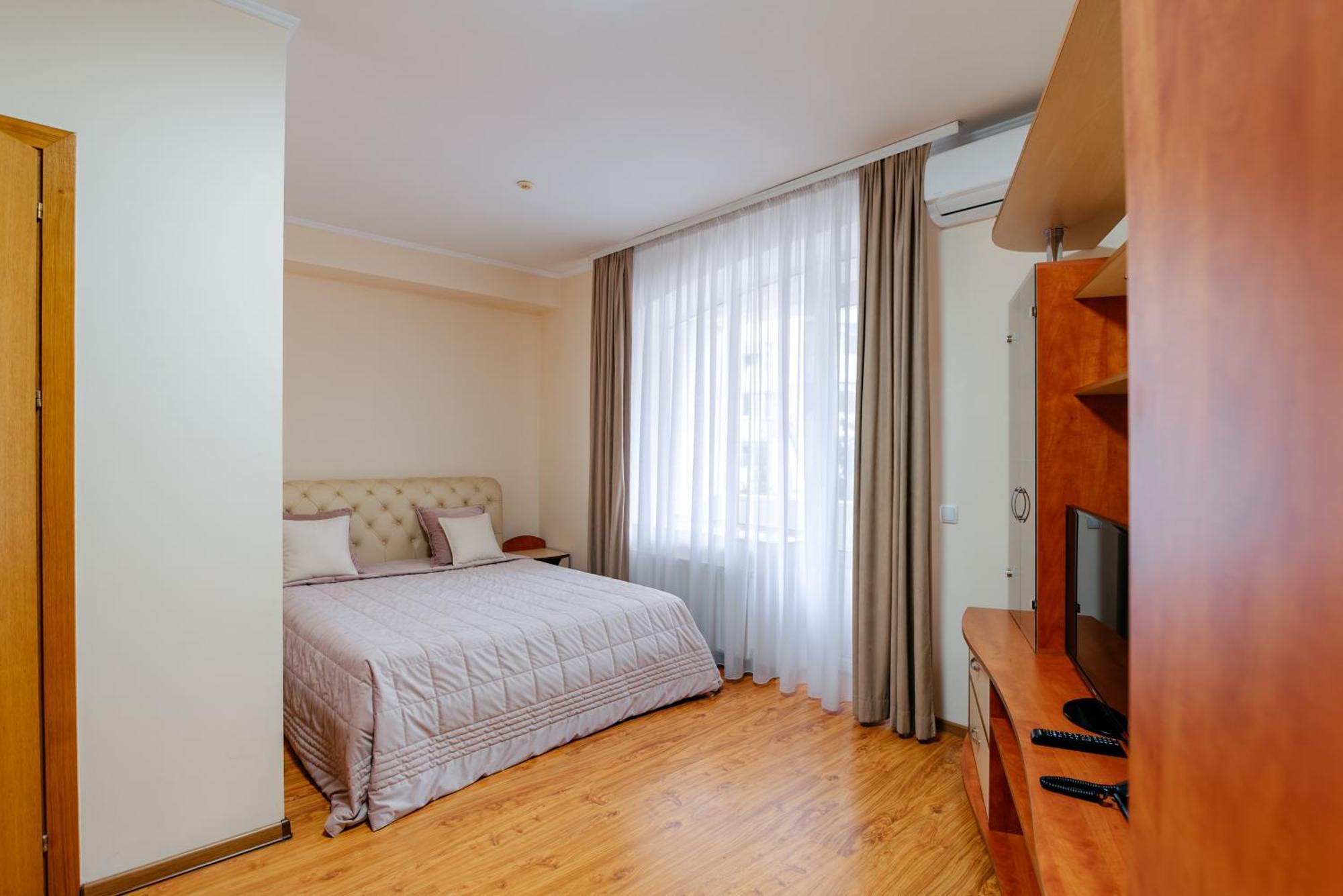 Villa Arus Chisinau Bagian luar foto