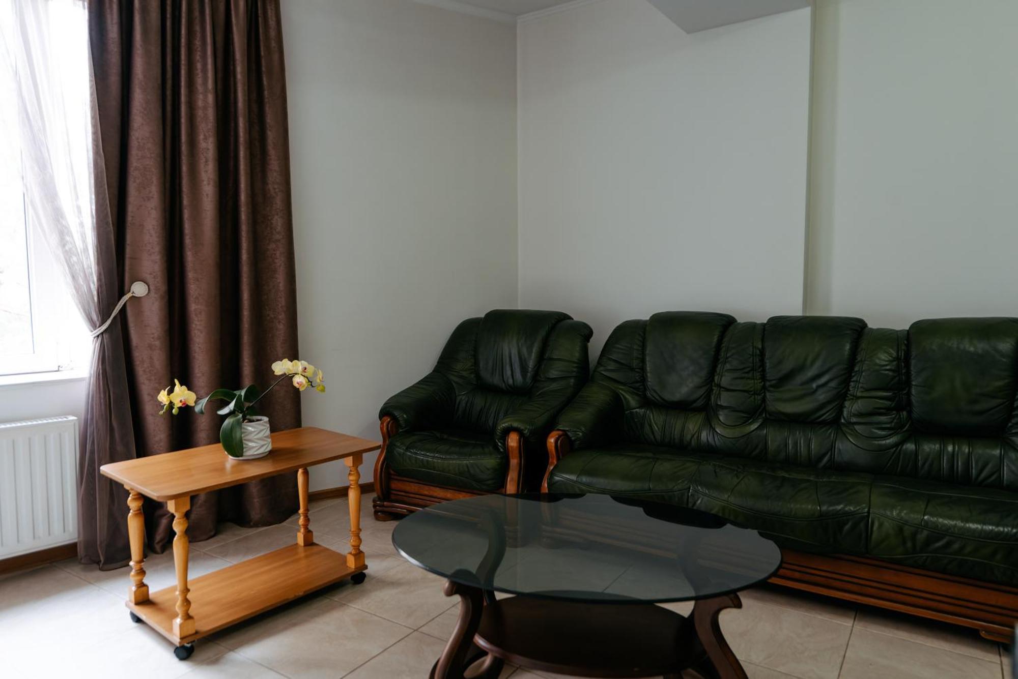 Villa Arus Chisinau Bagian luar foto