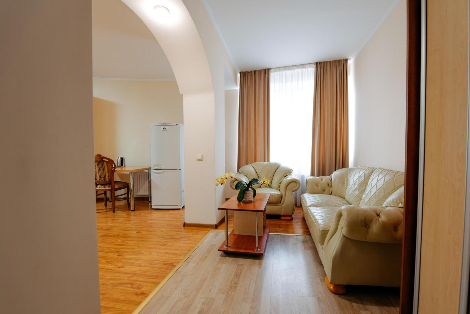 Villa Arus Chisinau Bagian luar foto