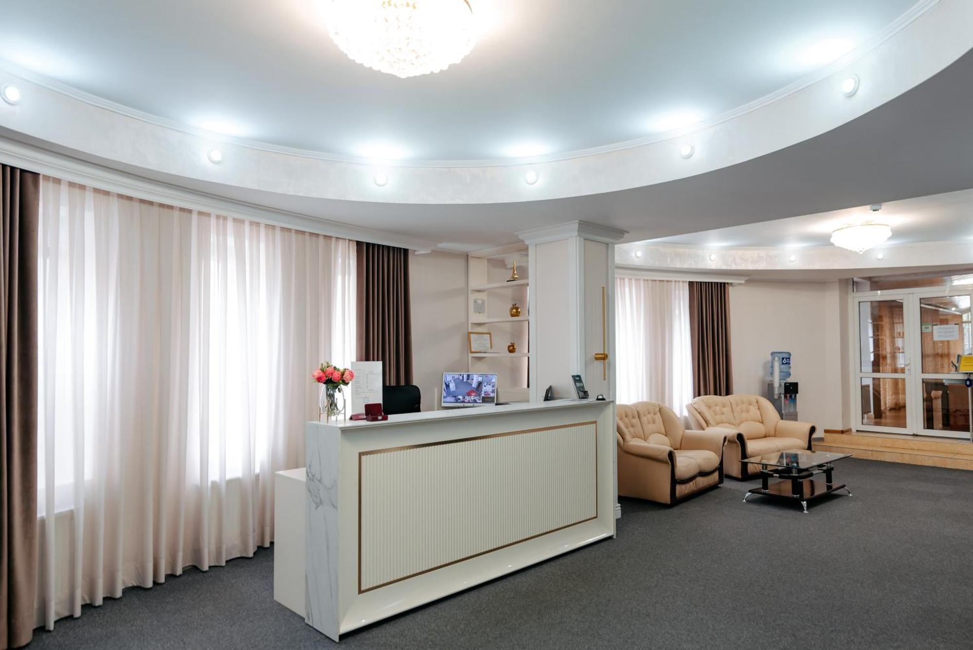 Villa Arus Chisinau Bagian luar foto